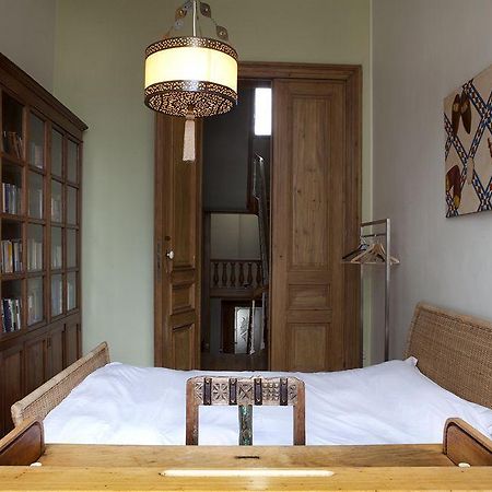 The Phileas Fogg Bed & Breakfast Saint-Josse-ten-Noode ภายนอก รูปภาพ