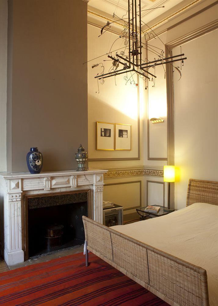 The Phileas Fogg Bed & Breakfast Saint-Josse-ten-Noode ภายนอก รูปภาพ
